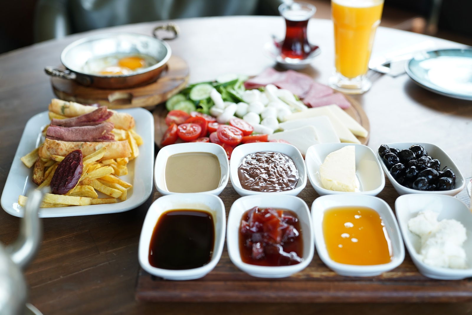 Afraze Cafe & Restaurant