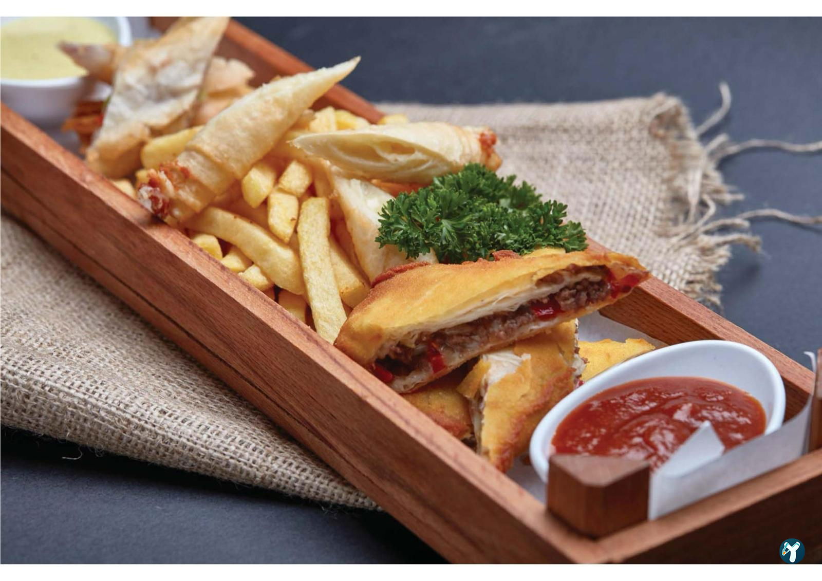 Afraze Cafe & Restaurant