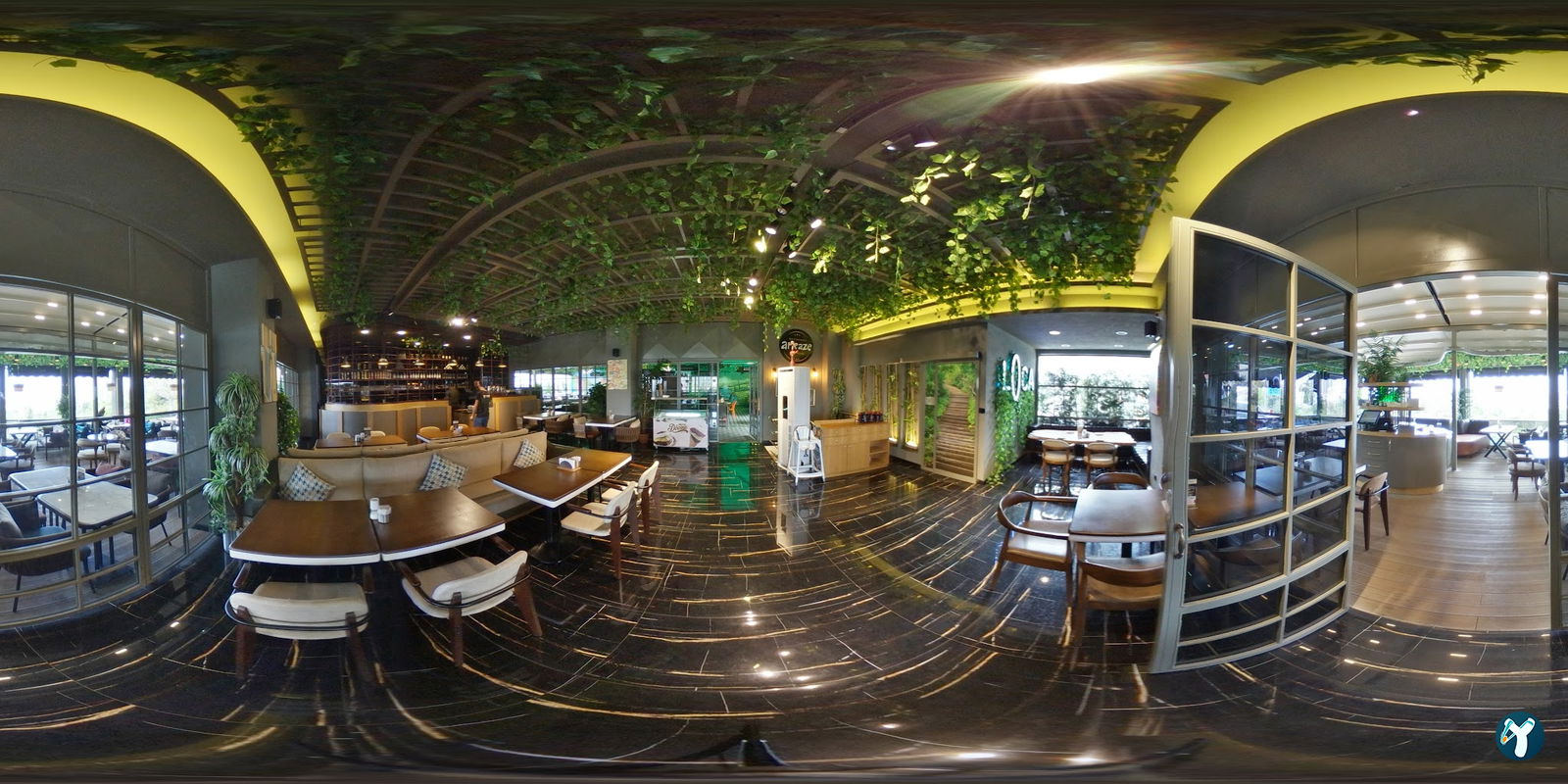 Afraze Cafe & Restaurant