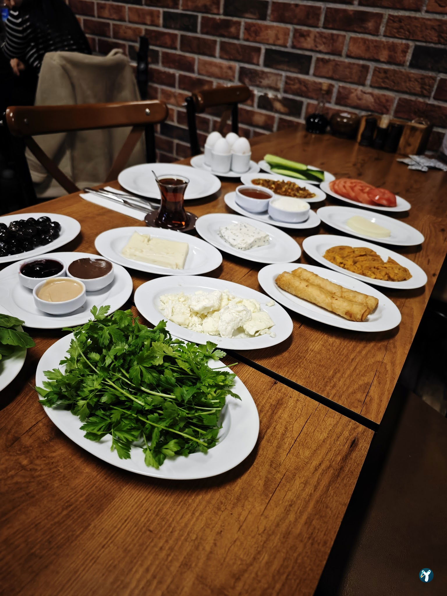 Afraze Cafe & Restaurant