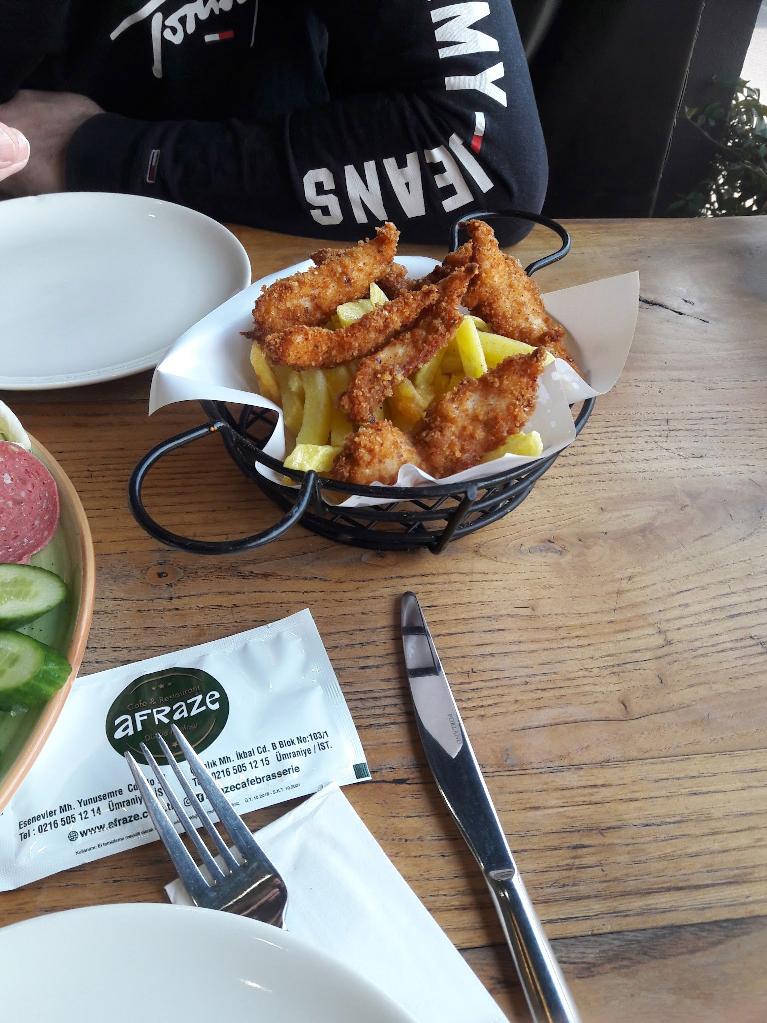 Afraze Cafe & Restaurant