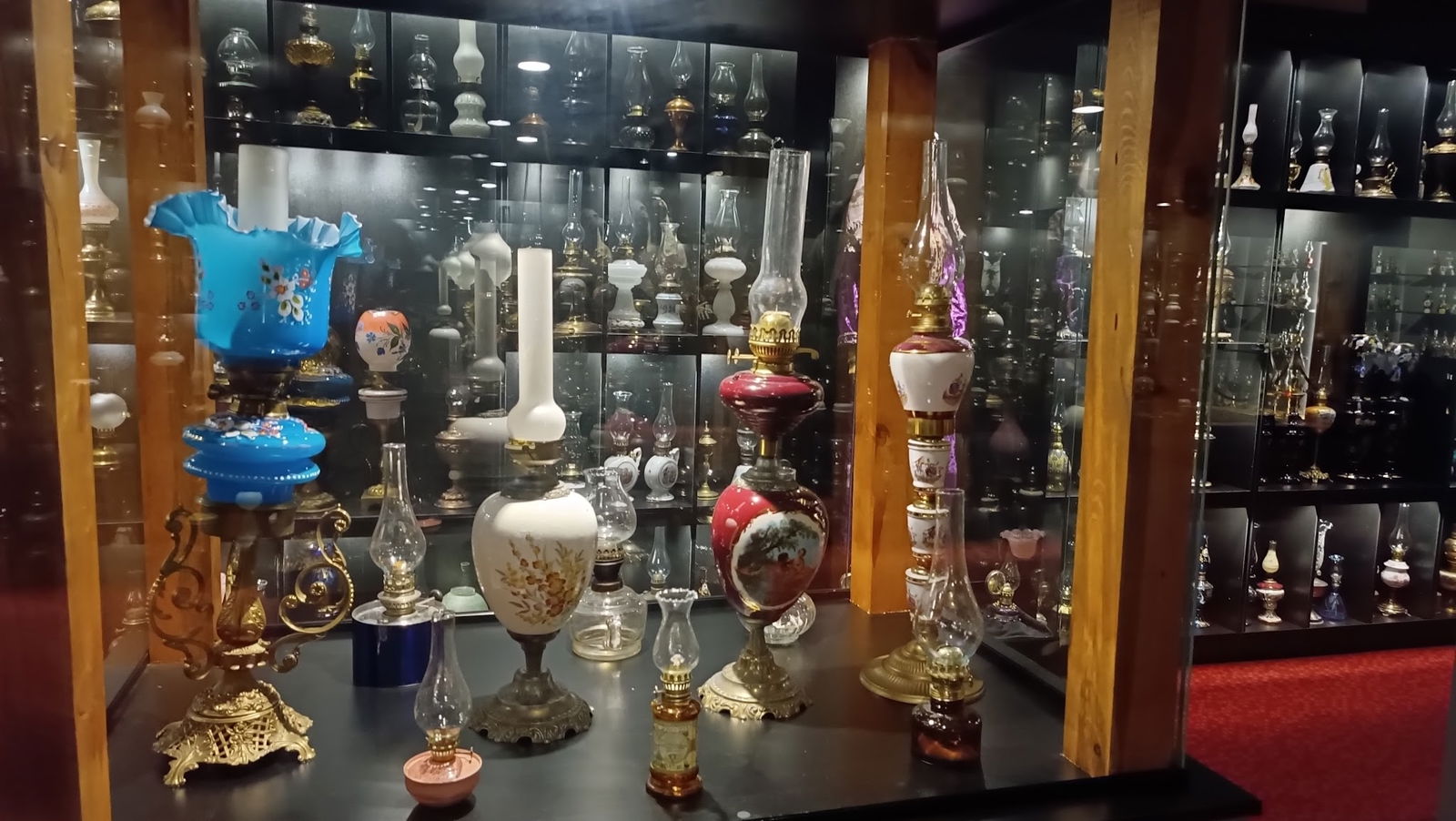 Halk Evi Kahvaltı Çay Bahçesi