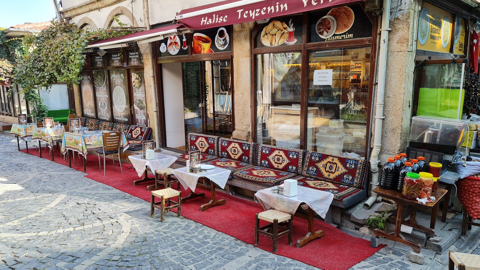 Halk Evi Kahvaltı Çay Bahçesi