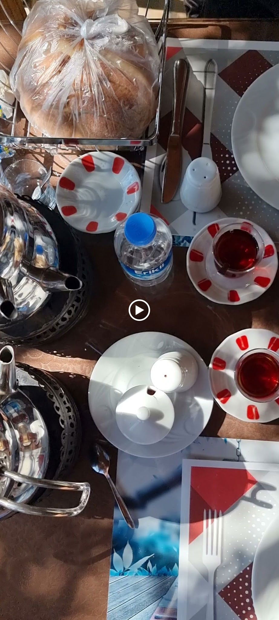 Halk Evi Kahvaltı Çay Bahçesi