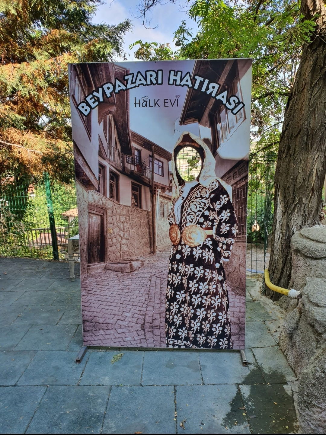 Halk Evi Kahvaltı Çay Bahçesi