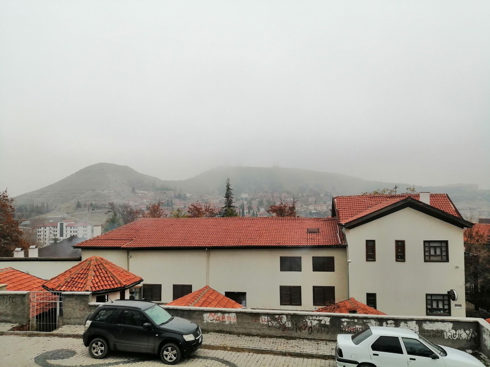 Halk Evi Kahvaltı Çay Bahçesi