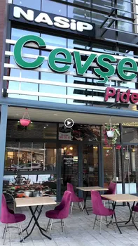 Cevşen Pide resimleri