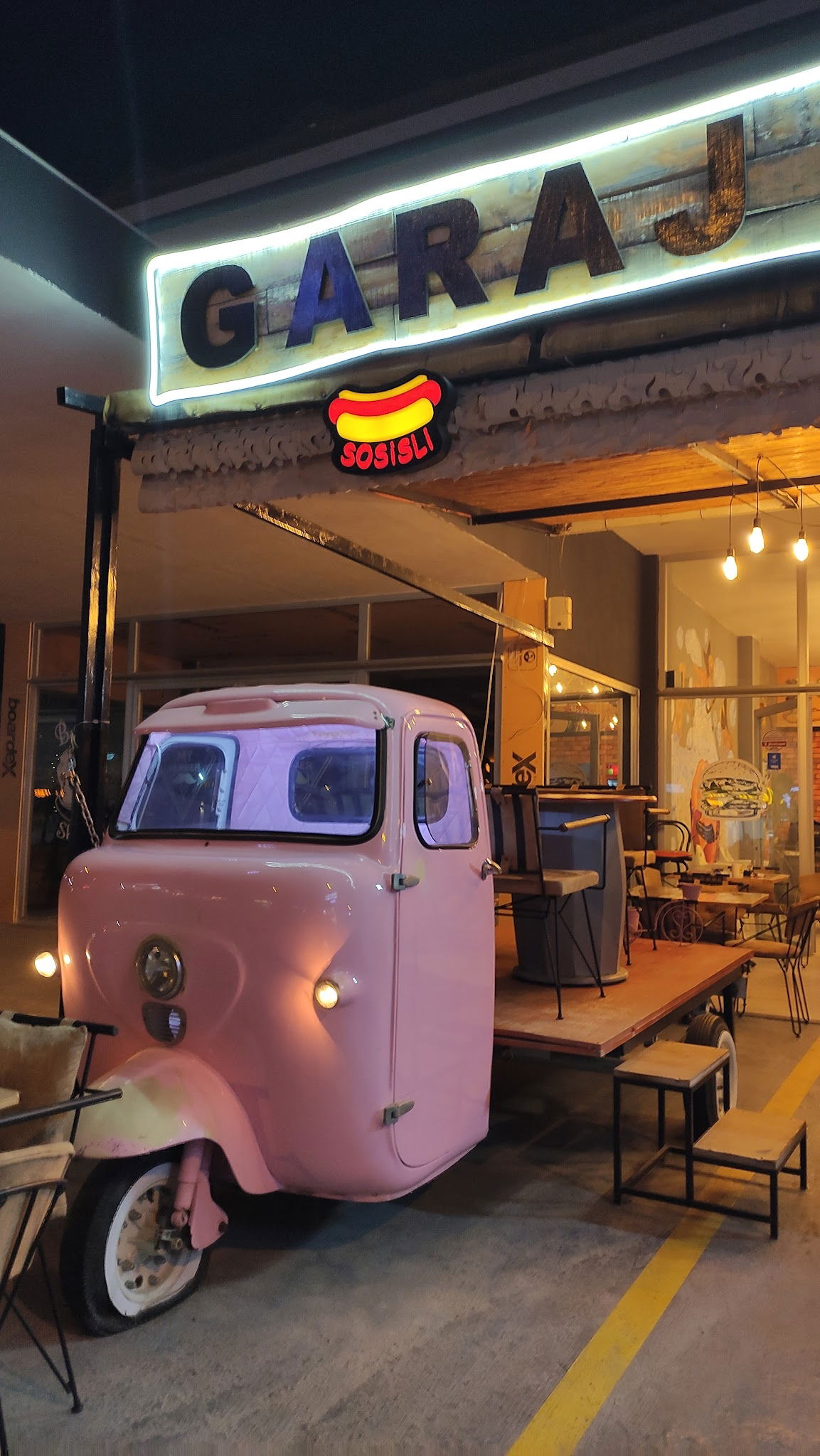 Garaj Burger (Hamburger Fethiye)