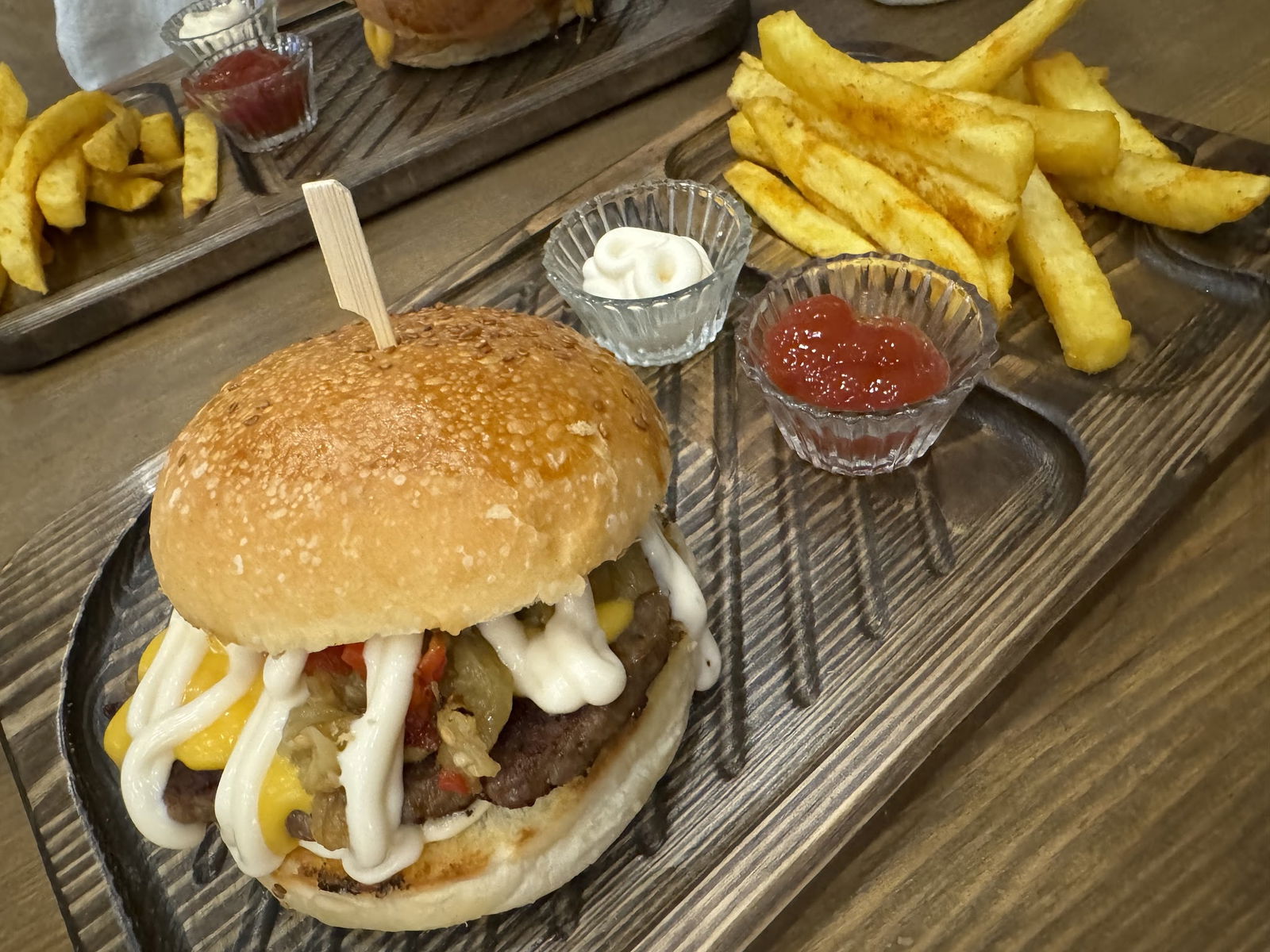 Garaj Burger (Hamburger Fethiye)