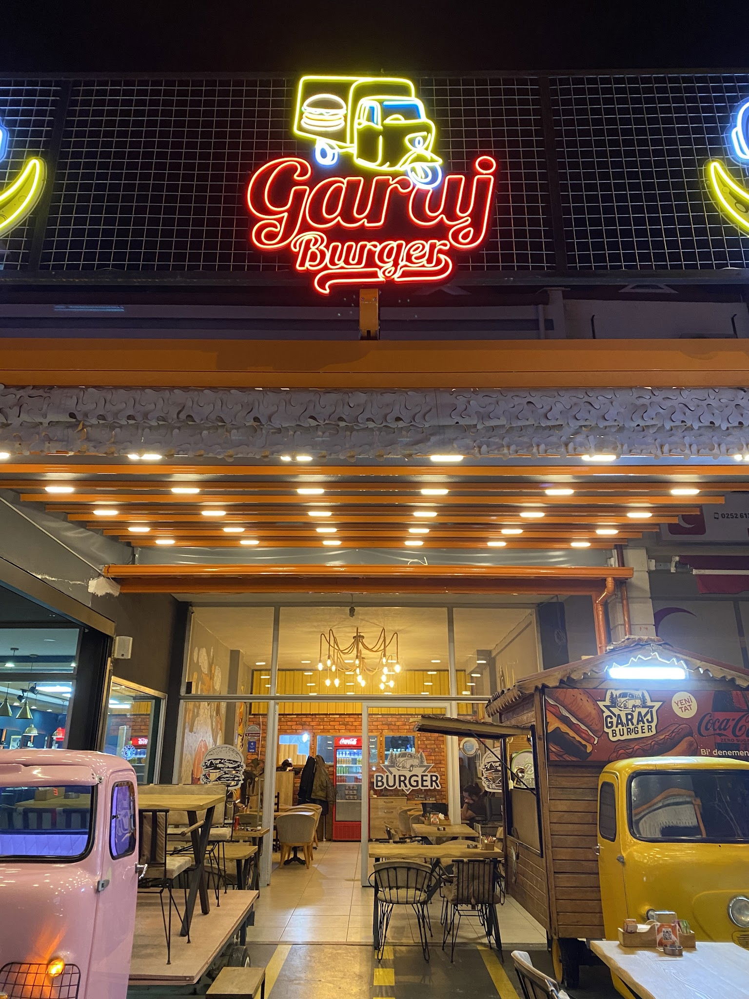 Garaj Burger (Hamburger Fethiye)