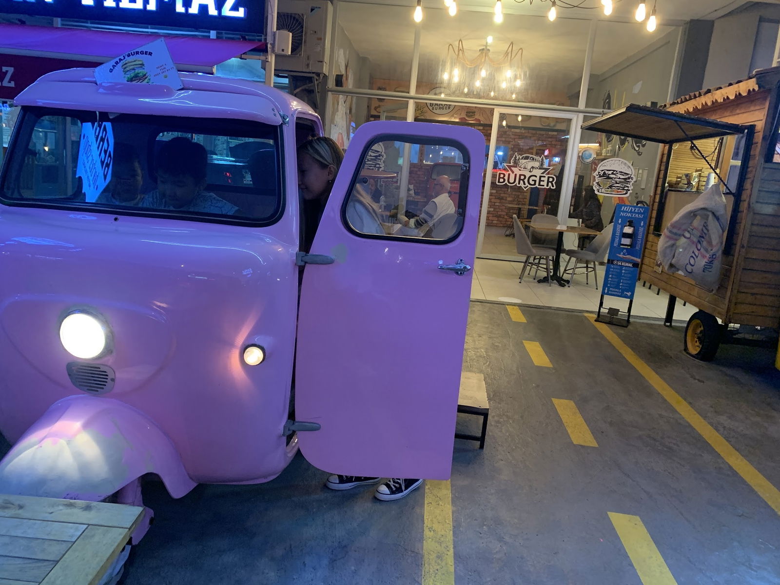 Garaj Burger (Hamburger Fethiye)