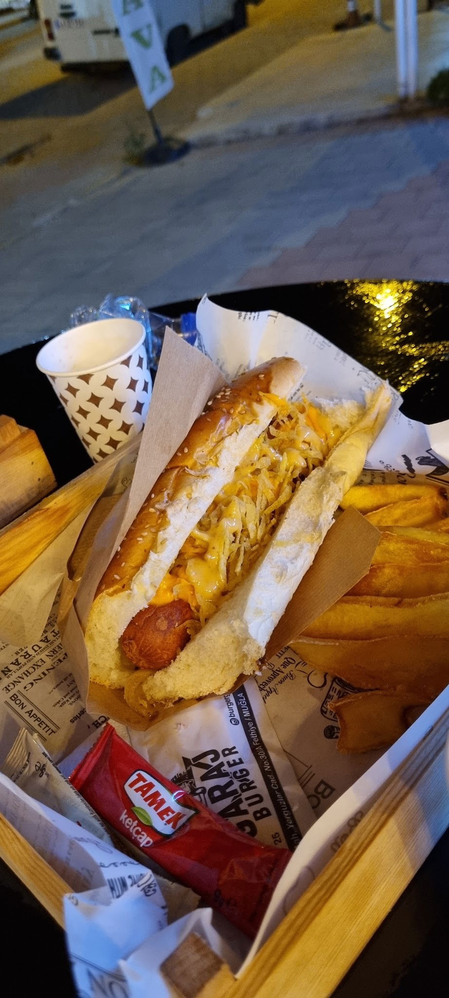 Garaj Burger (Hamburger Fethiye)