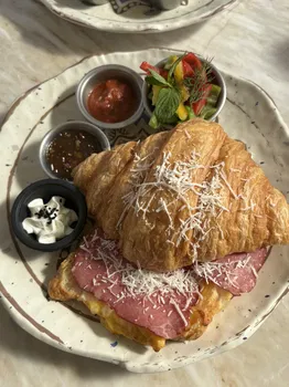 Nou Breakfast Club & Coffee resimleri