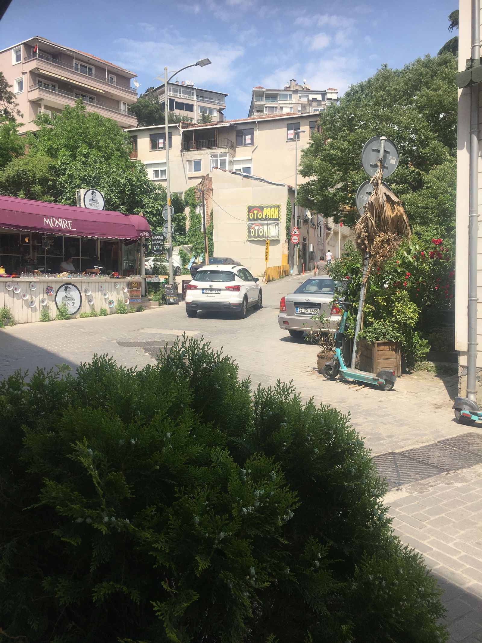 Nou Breakfast Club & Coffee