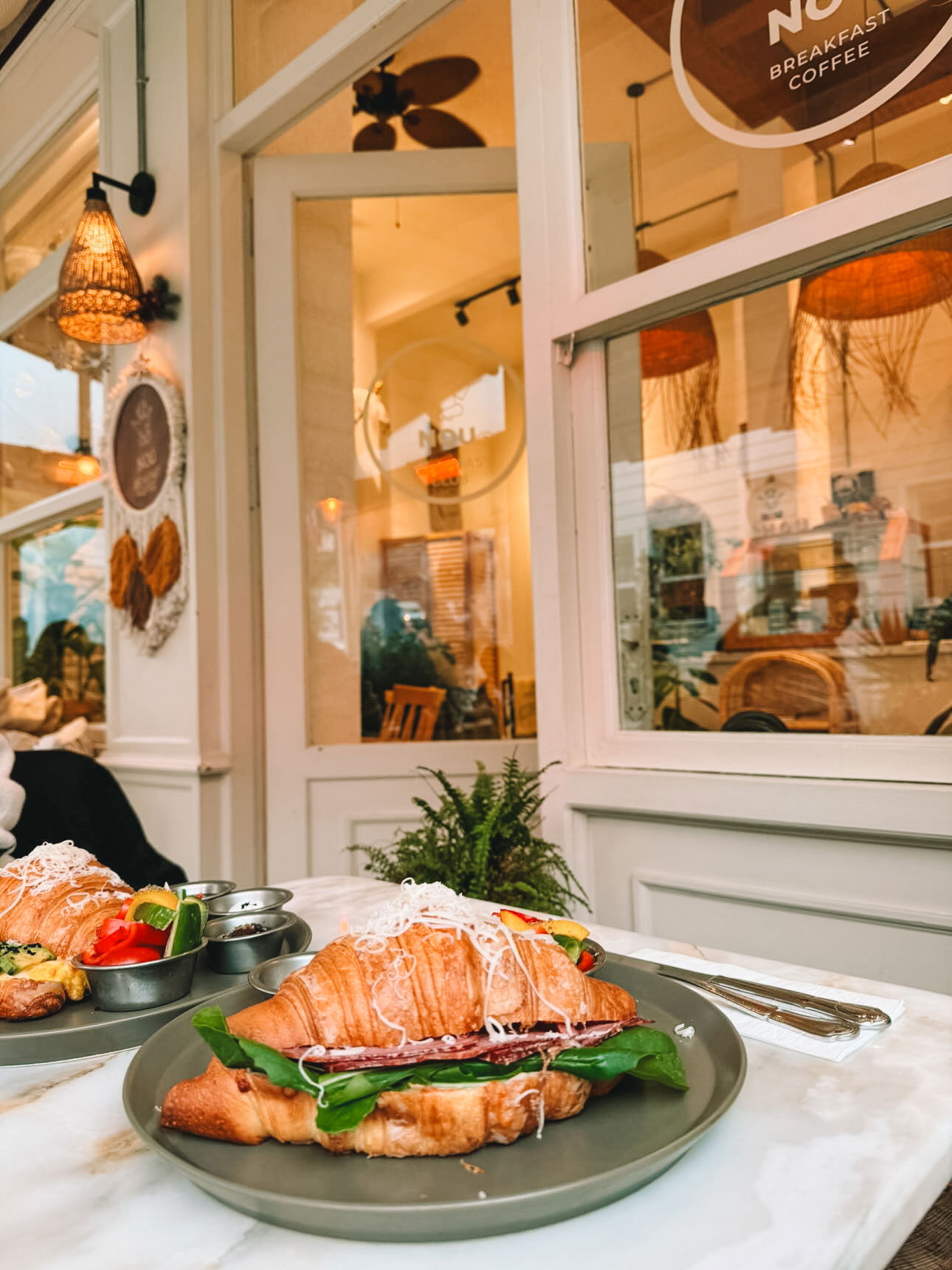 Nou Breakfast Club & Coffee