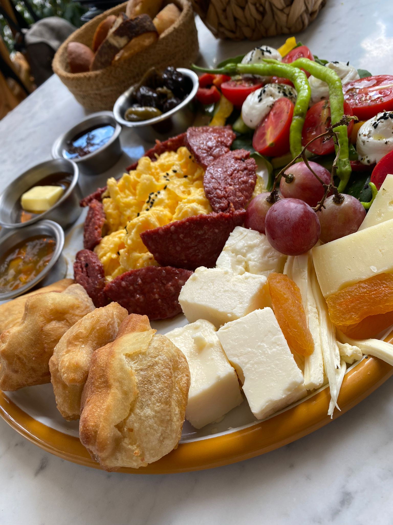 Nou Breakfast Club & Coffee