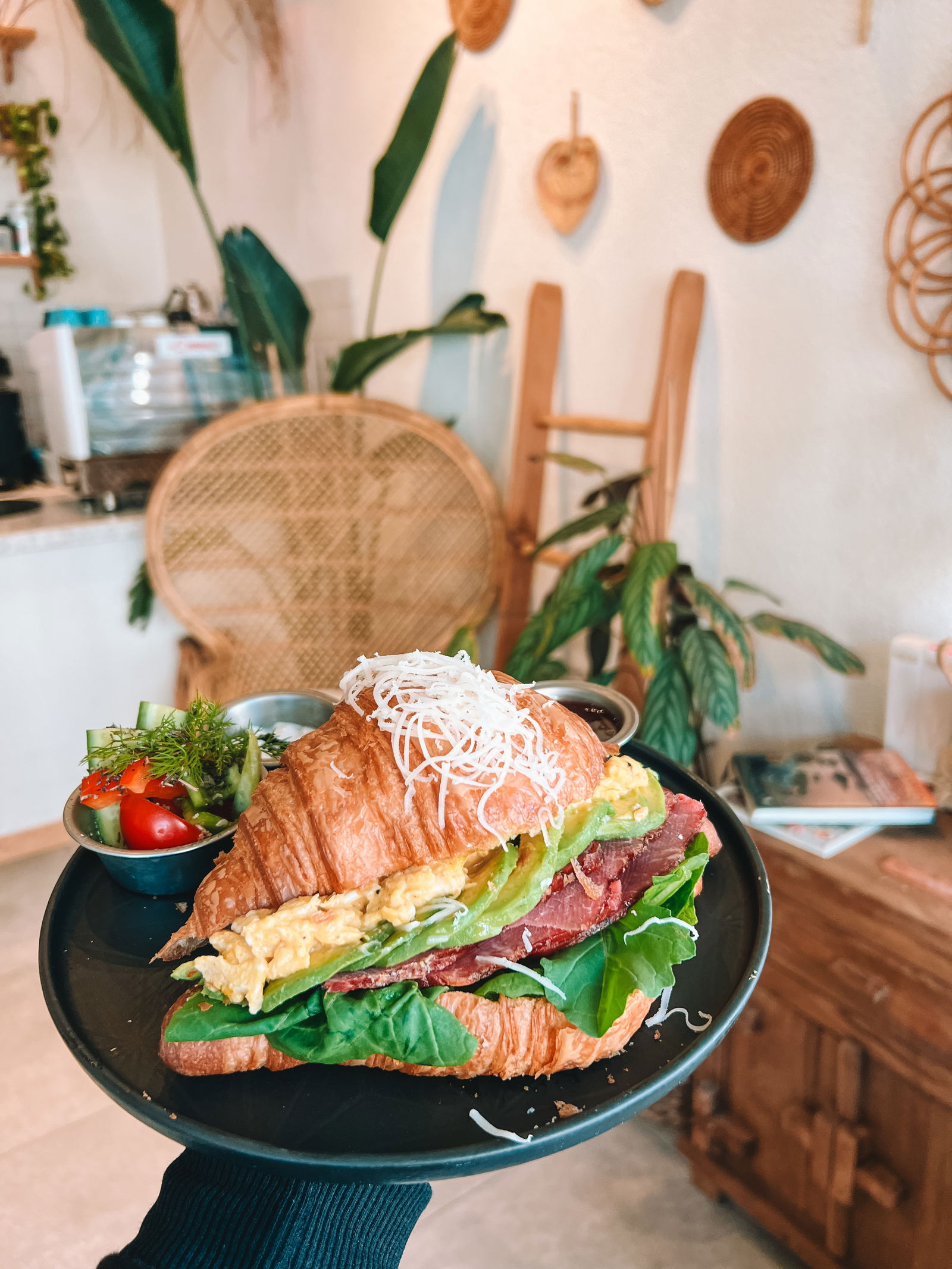 Nou Breakfast Club & Coffee