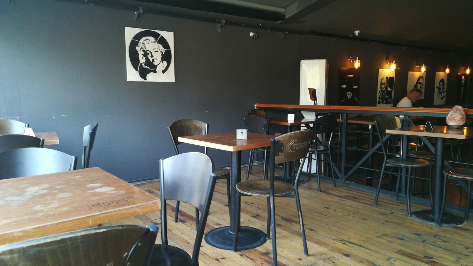 Radio Pub Performance Hall