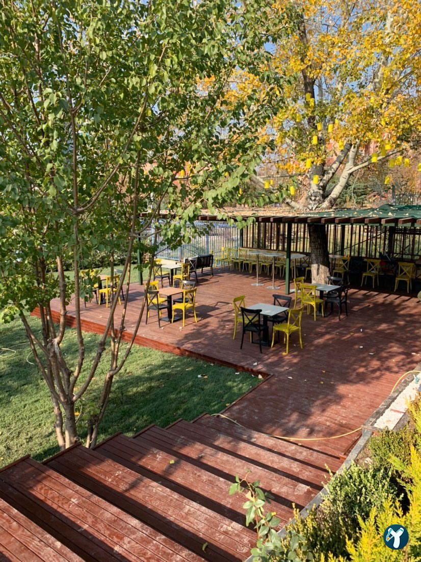 Mint Garden Lounge