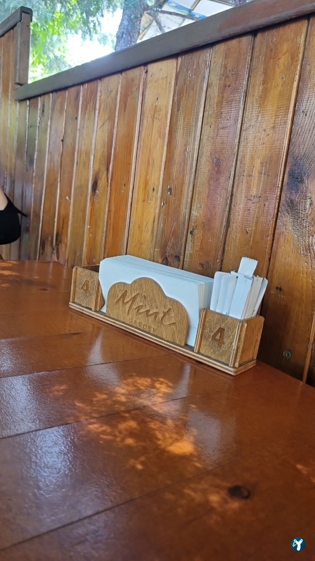 Mint Garden Lounge