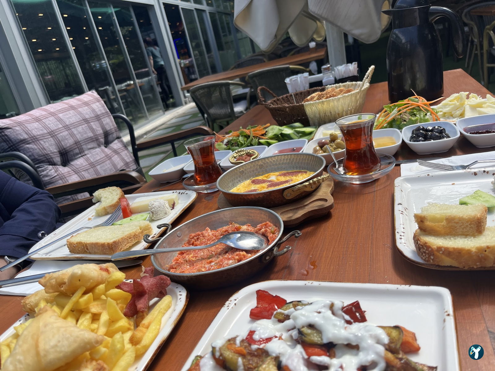 Mint Garden Lounge
