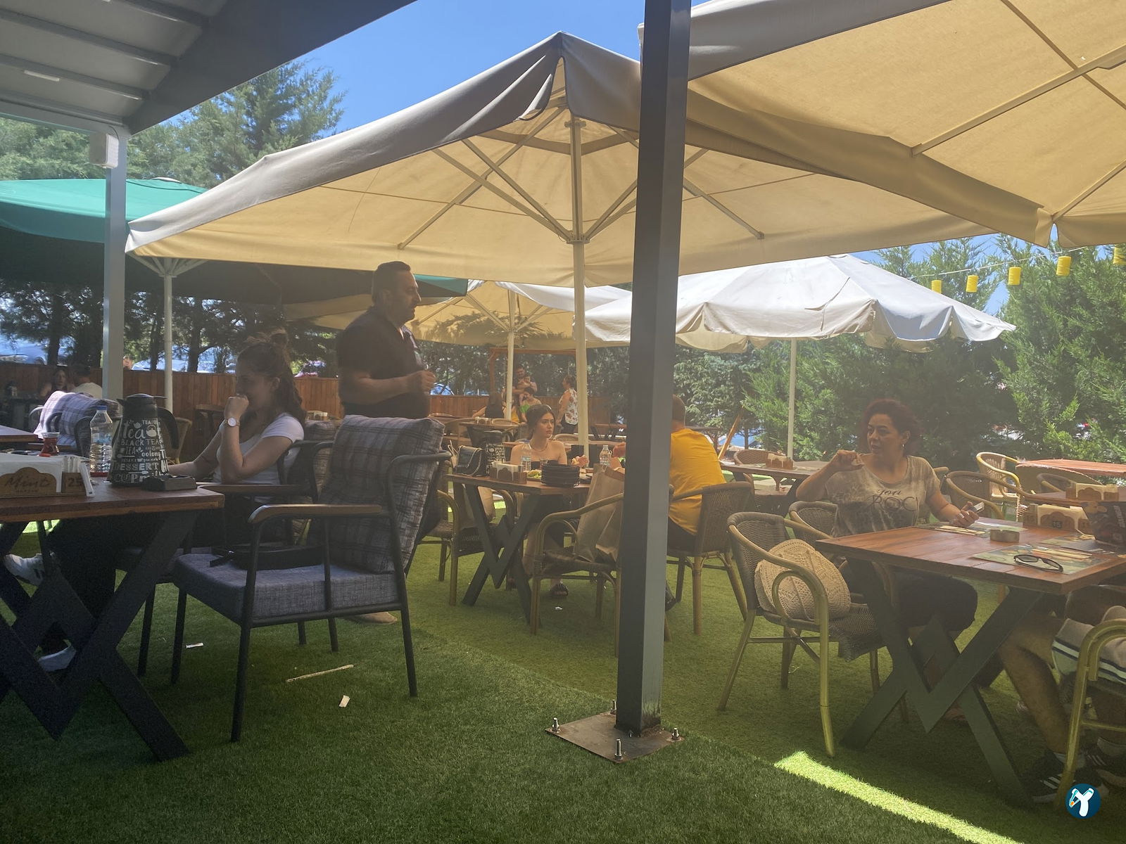Mint Garden Lounge