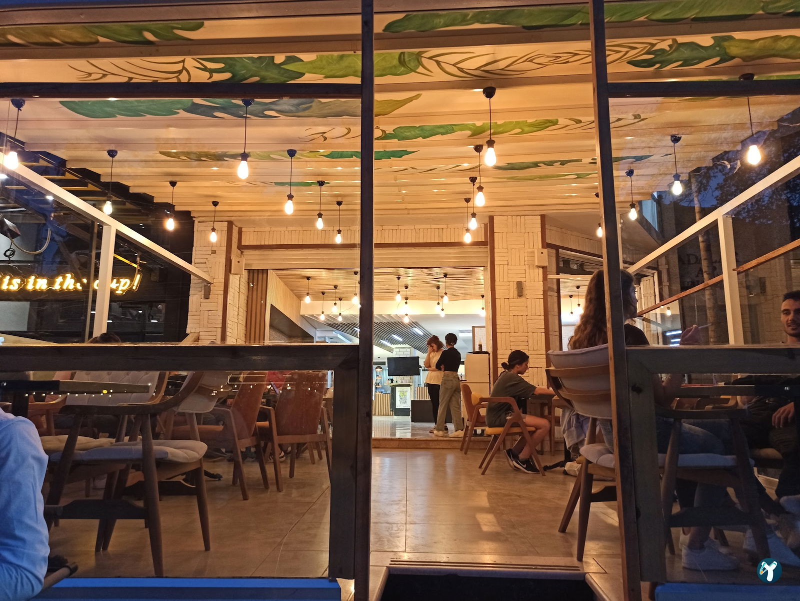 Arc Cafe Lounge