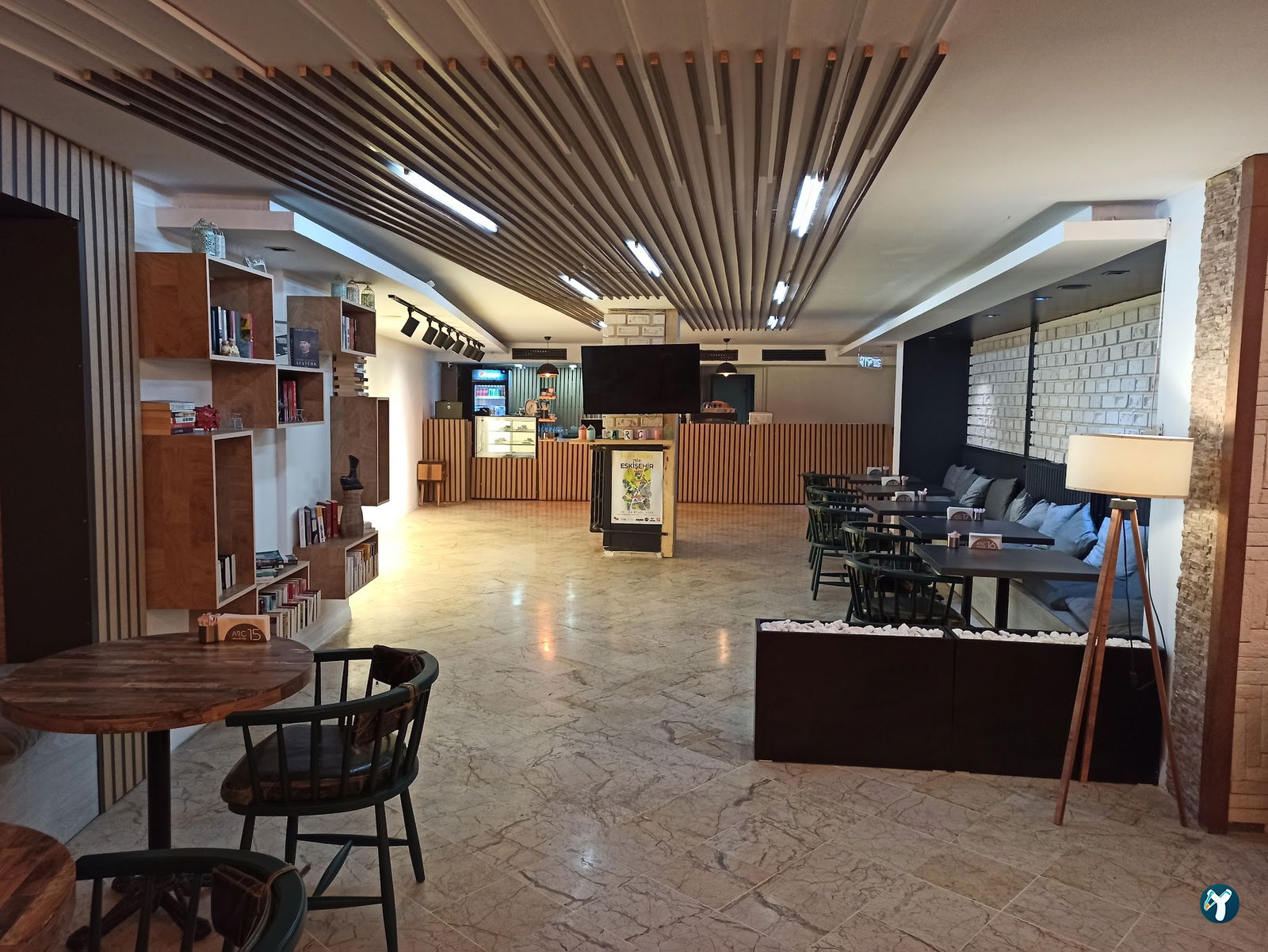 Arc Cafe Lounge