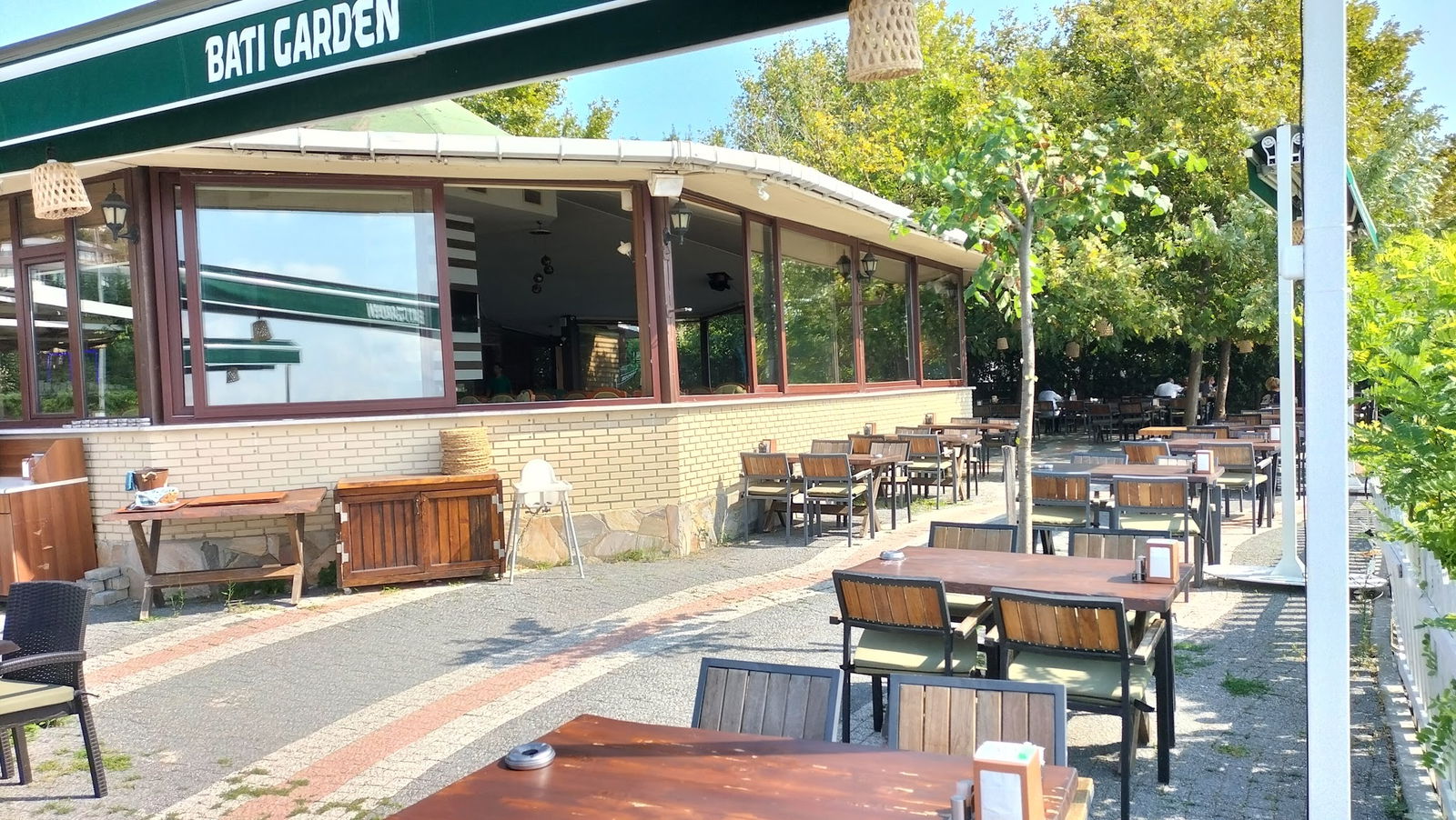 Batı Garden Cafe & Restaurant Büyükçekmece