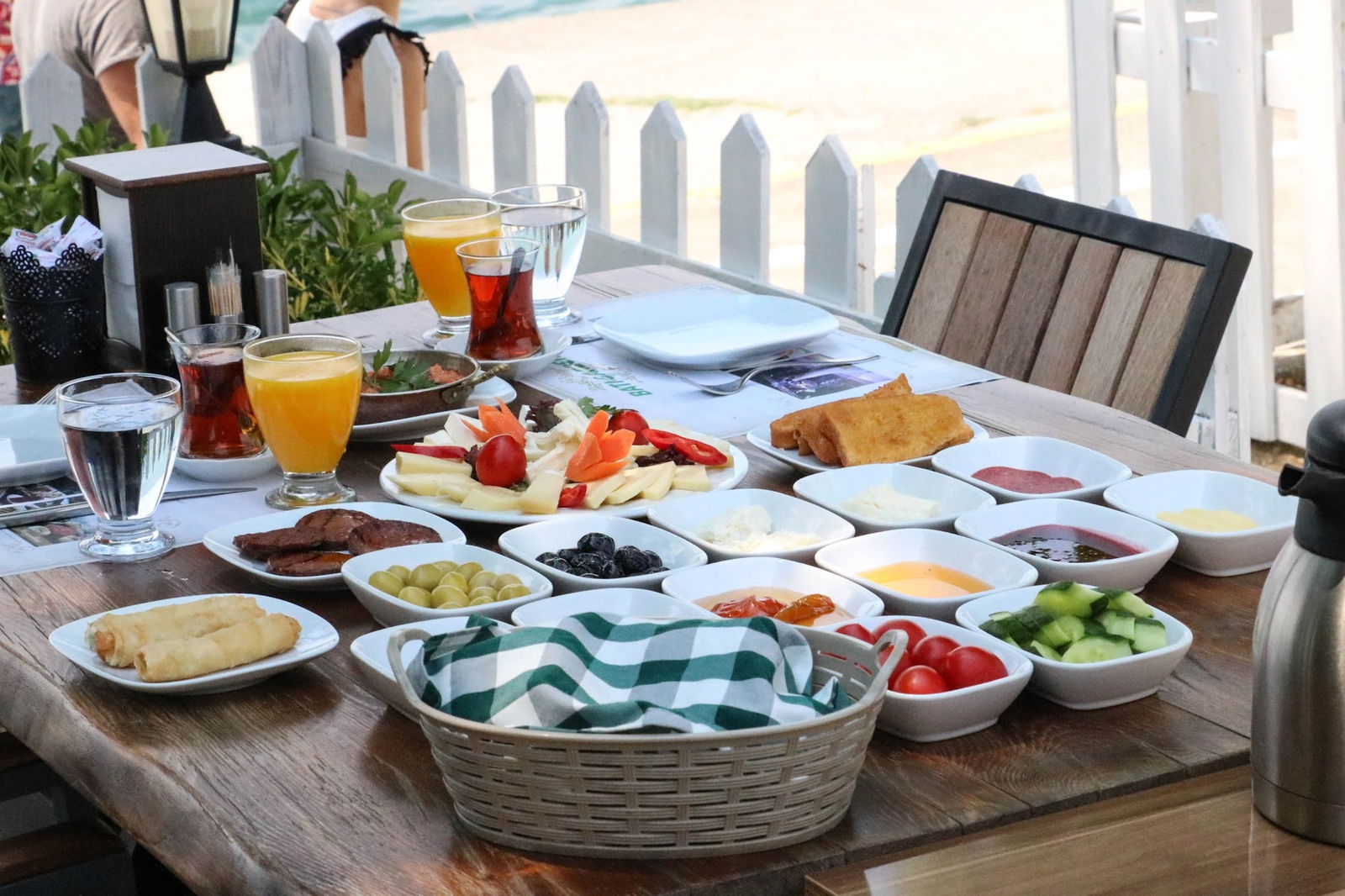 Batı Garden Cafe & Restaurant Büyükçekmece