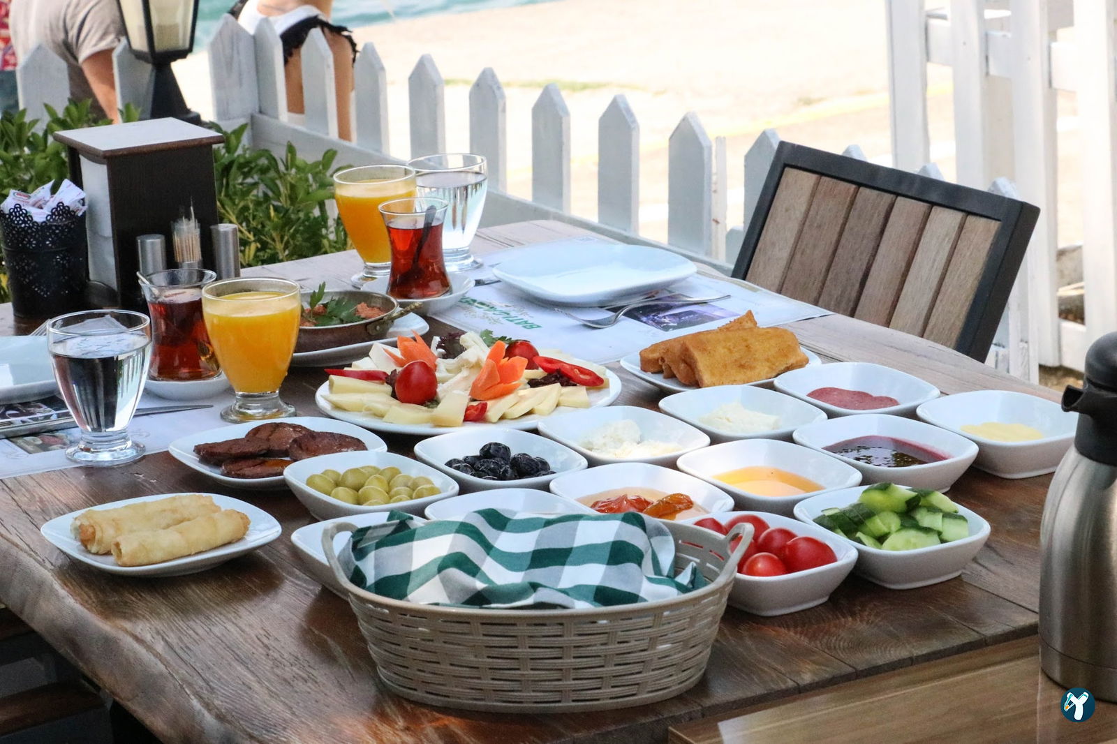 Batı Garden Cafe & Restaurant Büyükçekmece