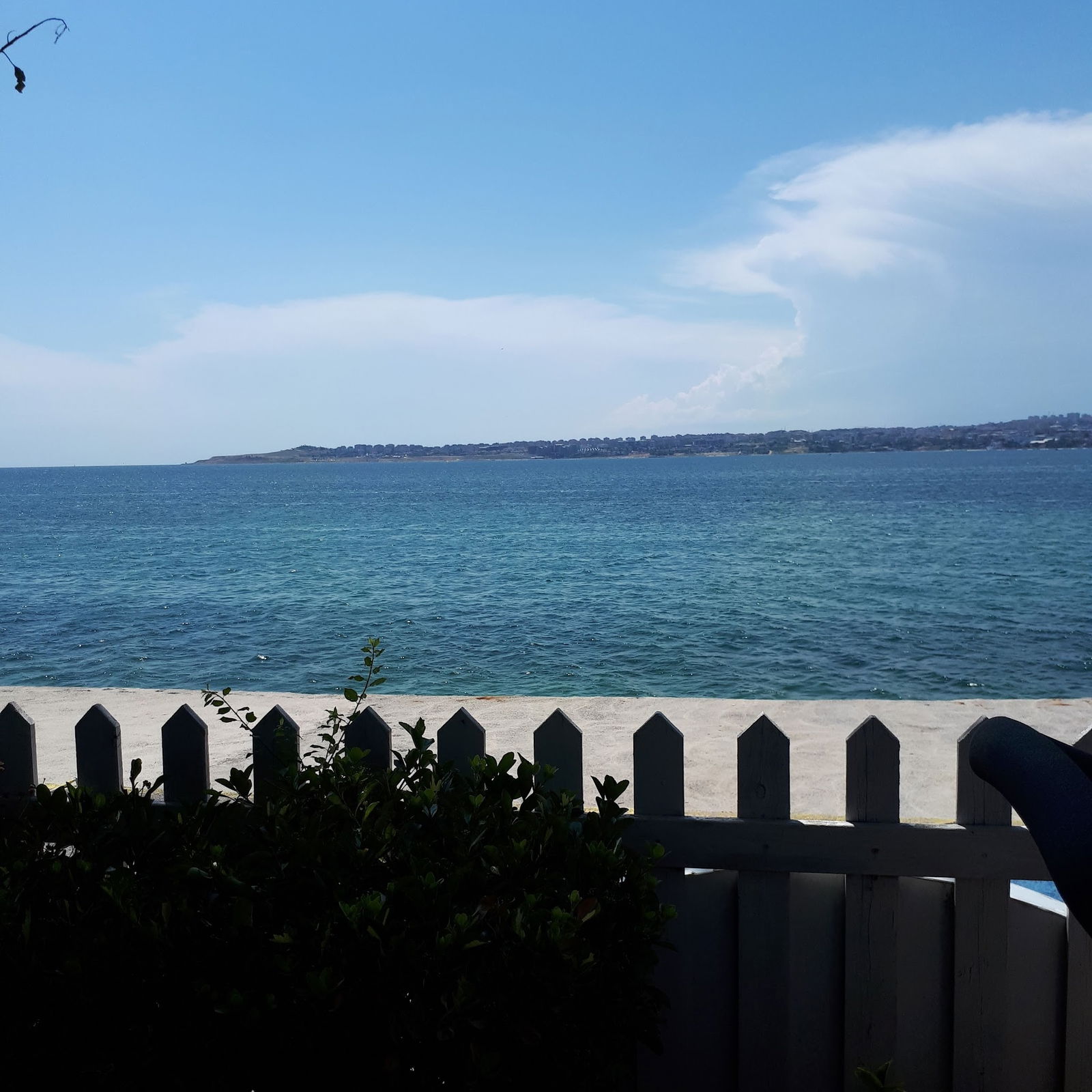 Batı Garden Cafe & Restaurant Büyükçekmece