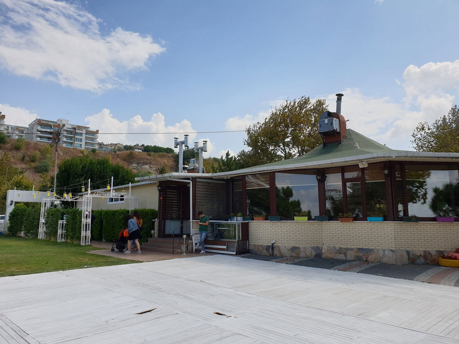 Batı Garden Cafe & Restaurant Büyükçekmece