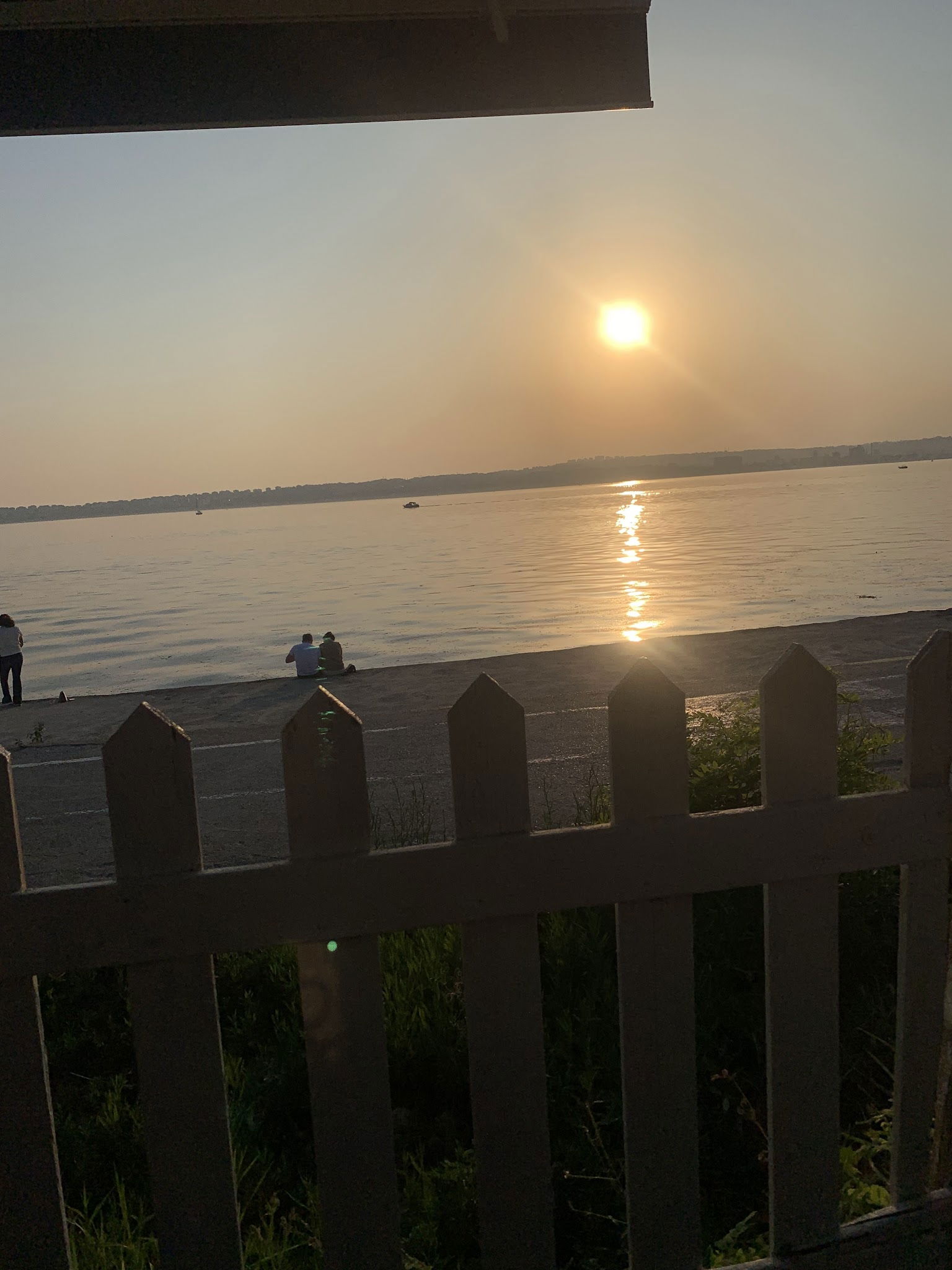 Batı Garden Cafe & Restaurant Büyükçekmece