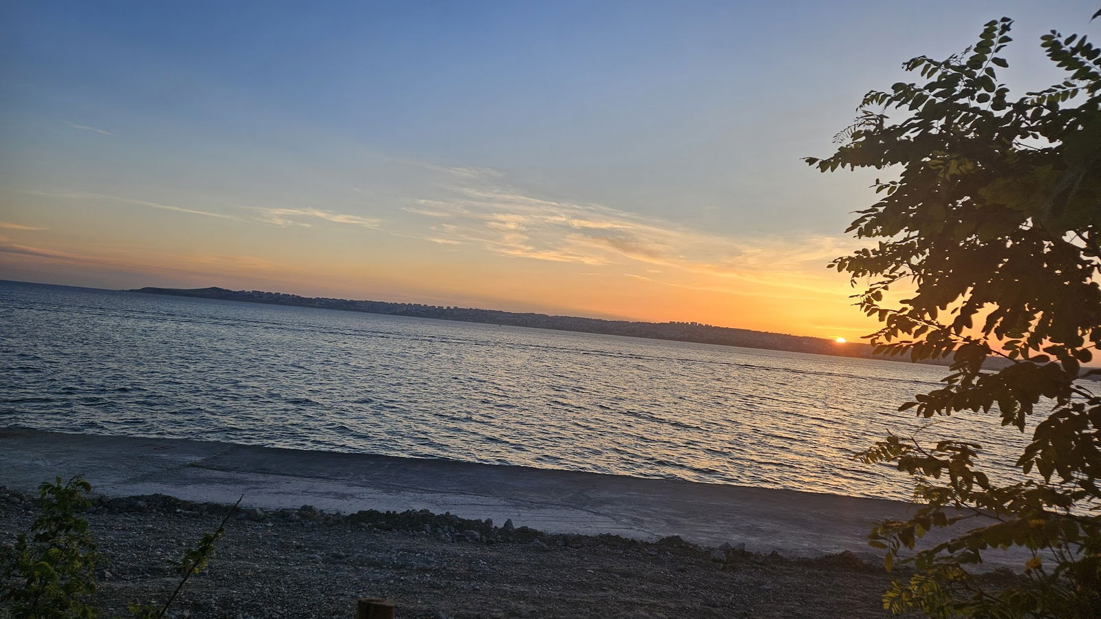 Batı Garden Cafe & Restaurant Büyükçekmece