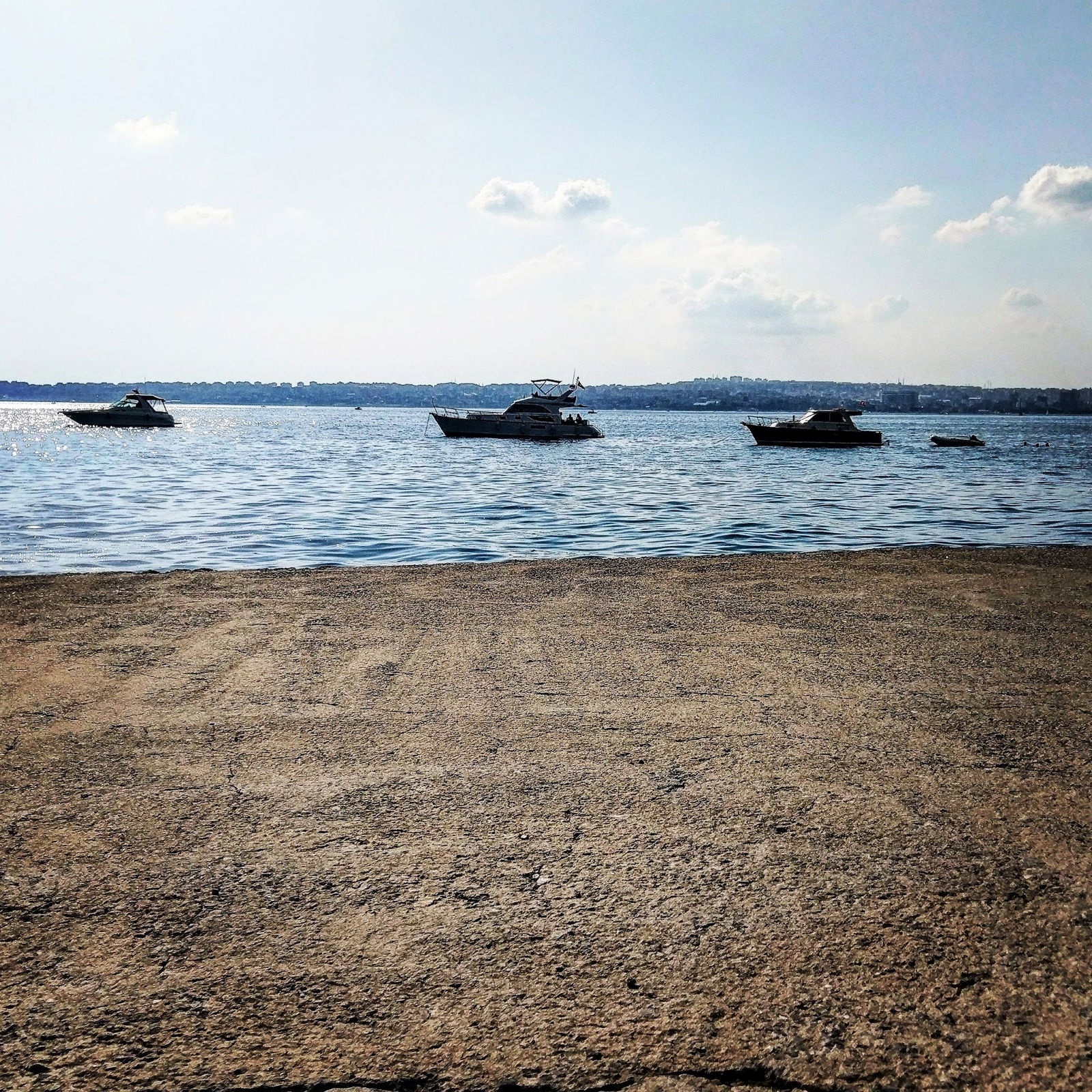 Batı Garden Cafe & Restaurant Büyükçekmece