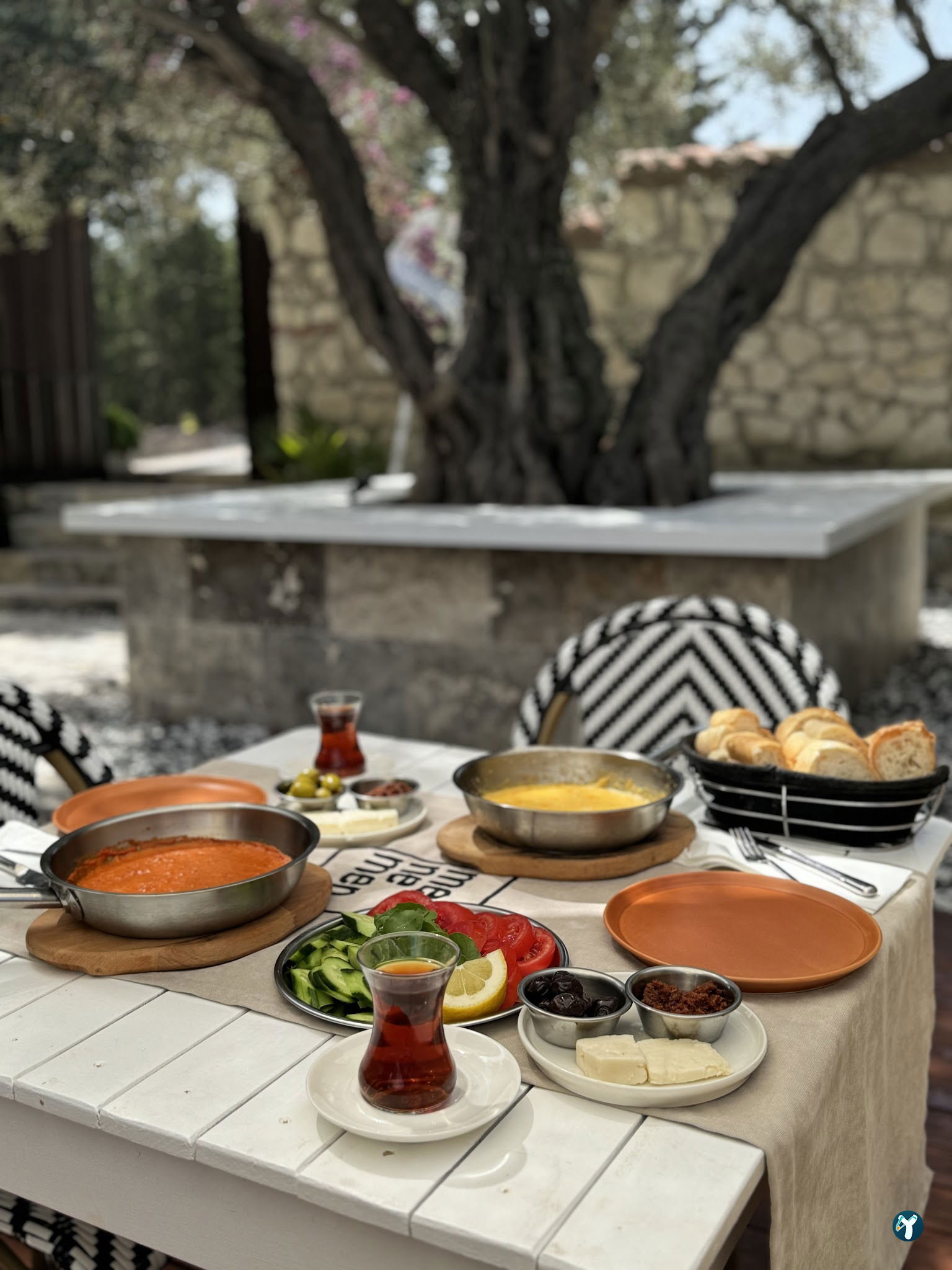 Menemen Alaçatı