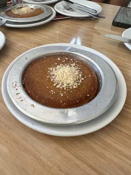 Tuğra İskender resimleri