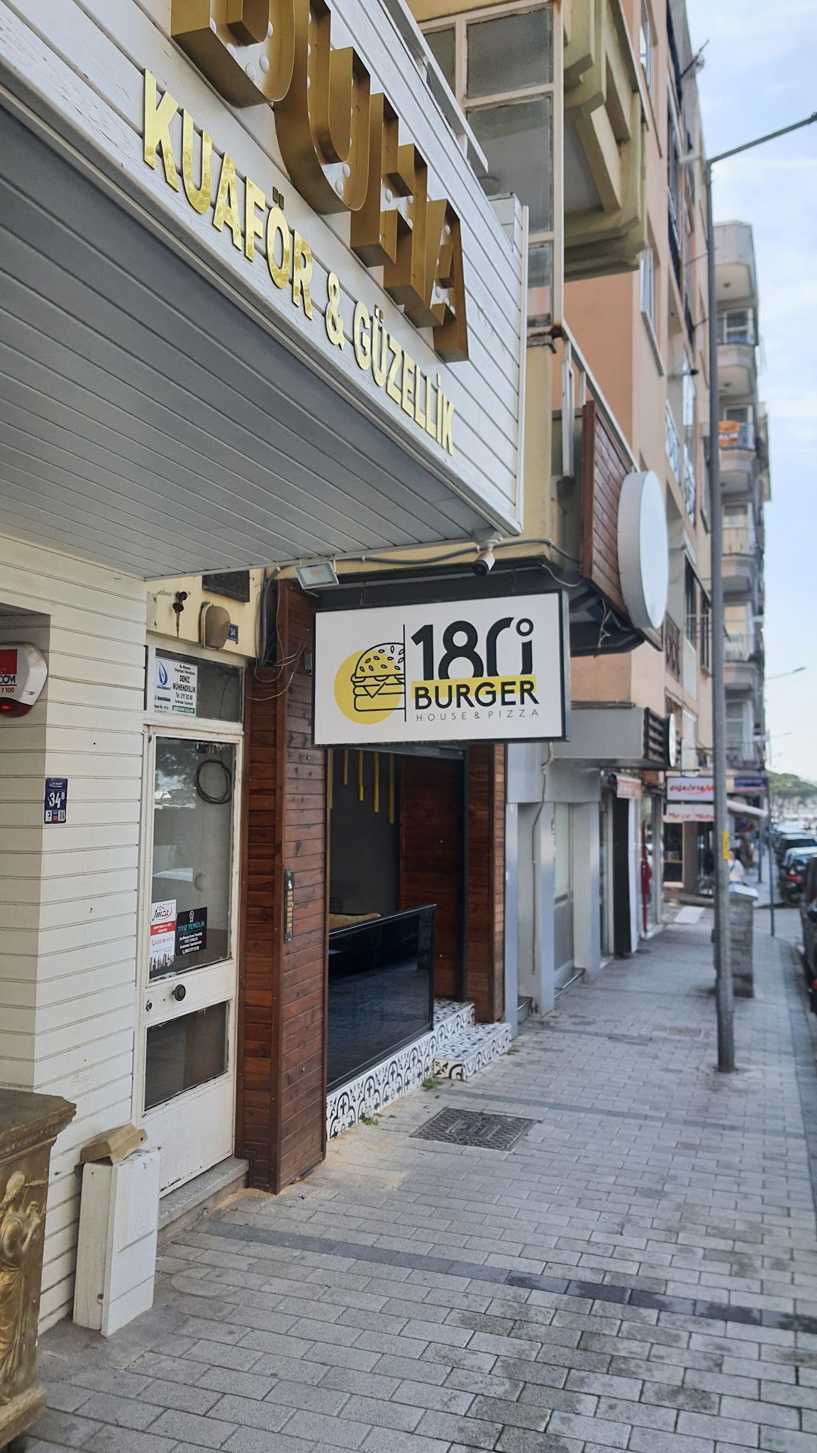 180°C Burger House & Pizza