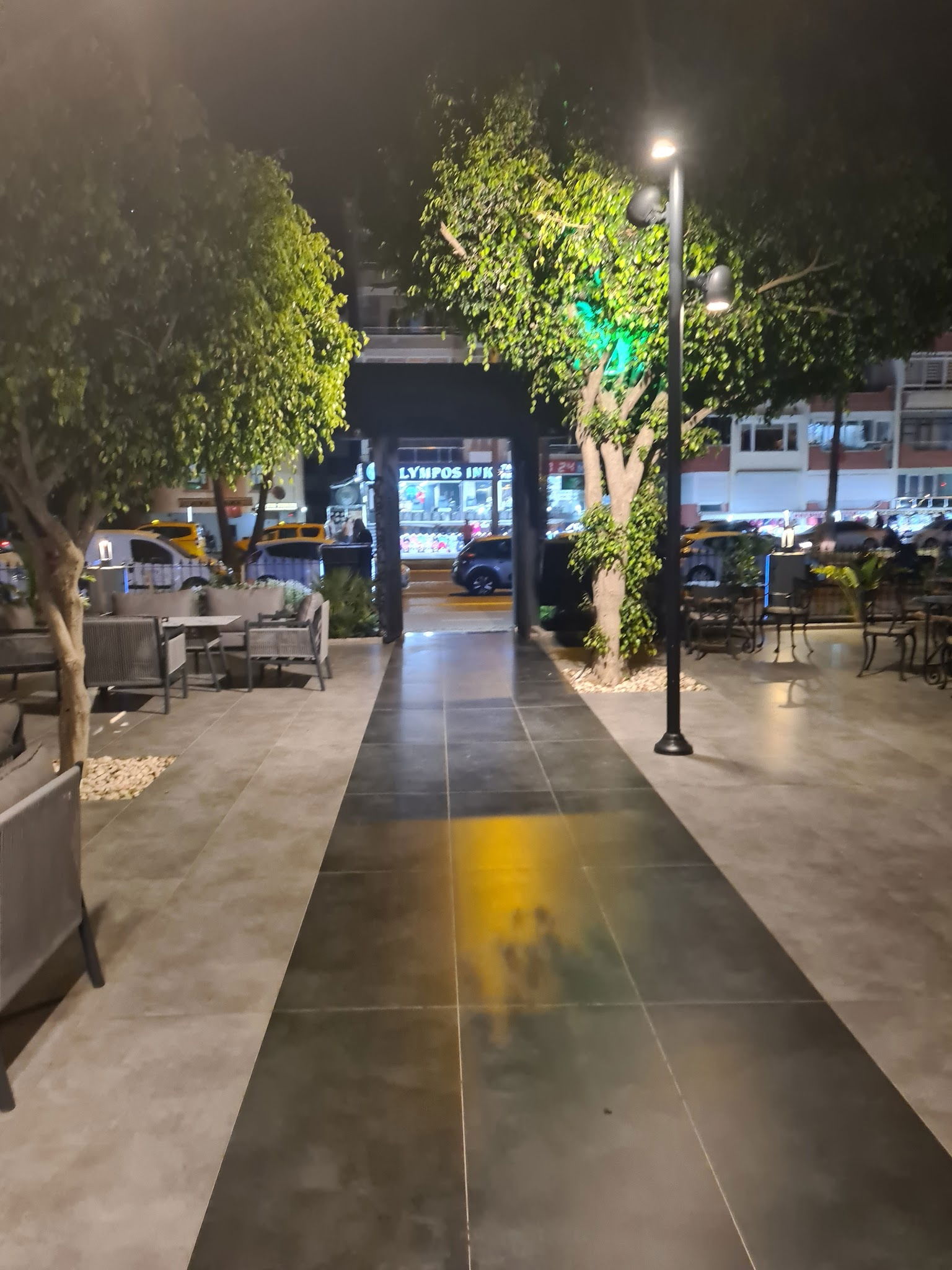 Serenity Garden Restaurant In Alanya