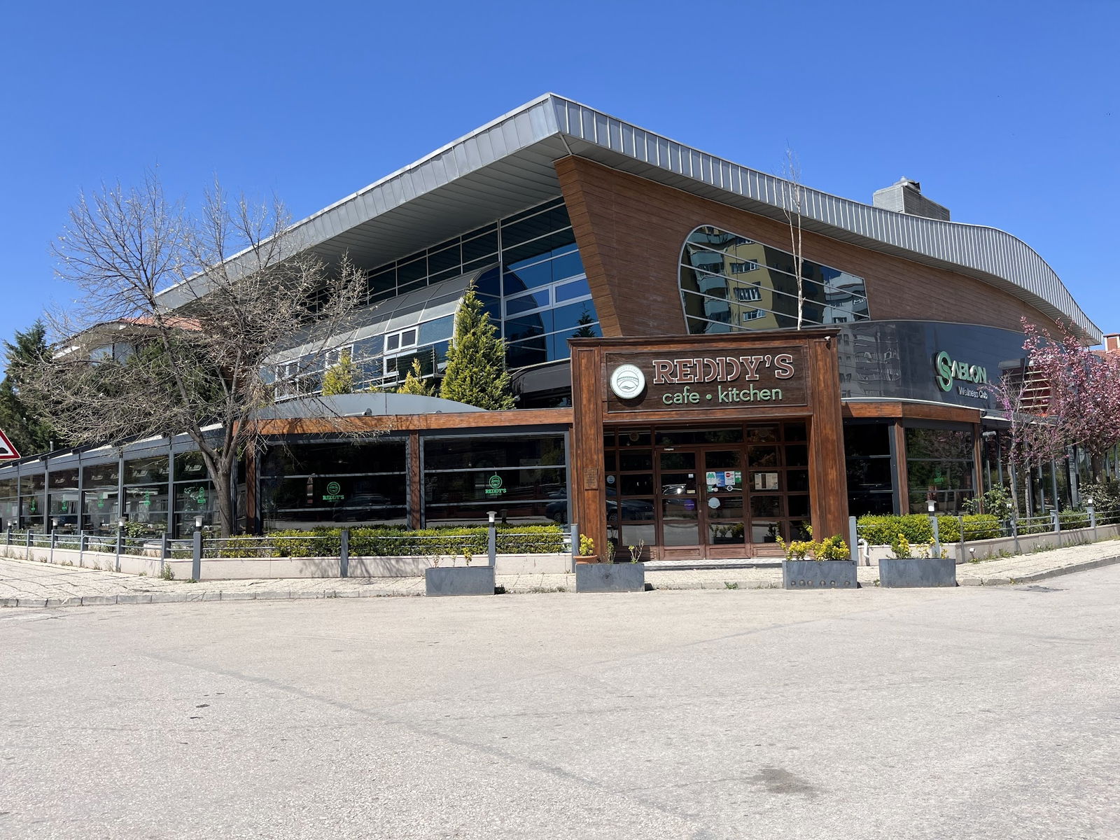 Reddys Cafe
