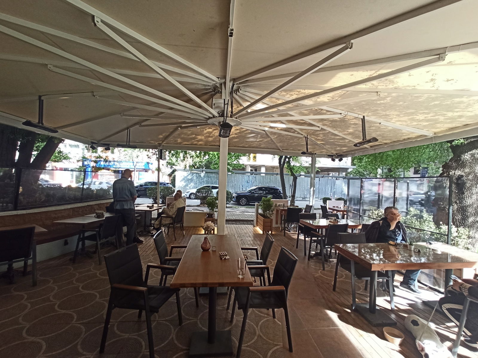 Crown Cafe & Restaurant