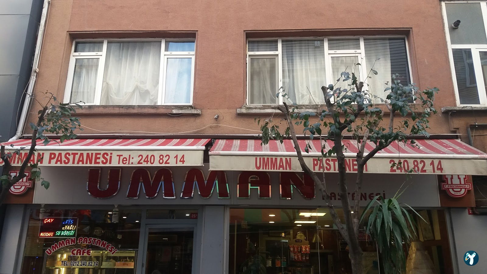 Akat Pastanesi