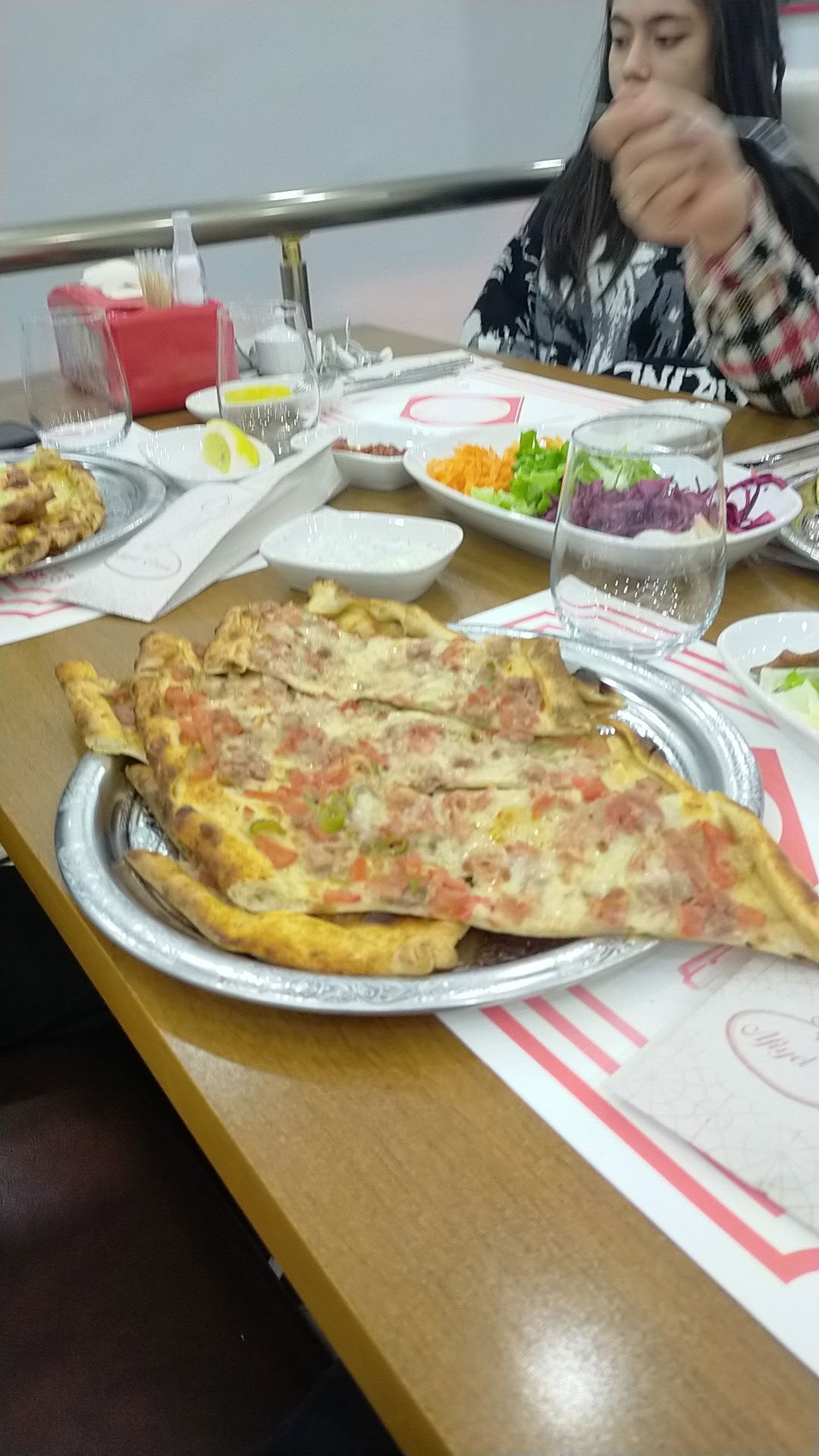 Kıyak Pide Ve Kebap Salonu