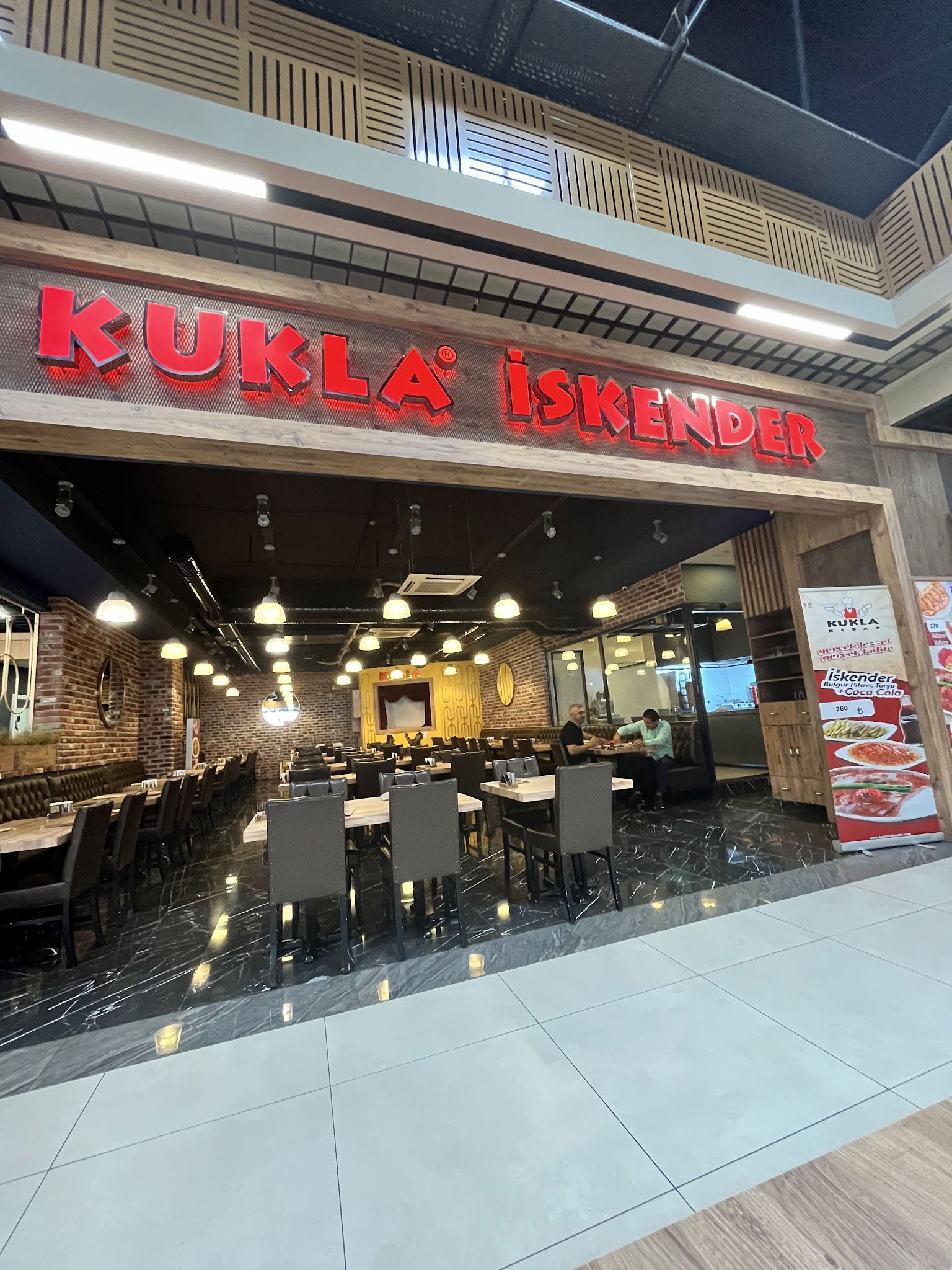 Kukla İskender