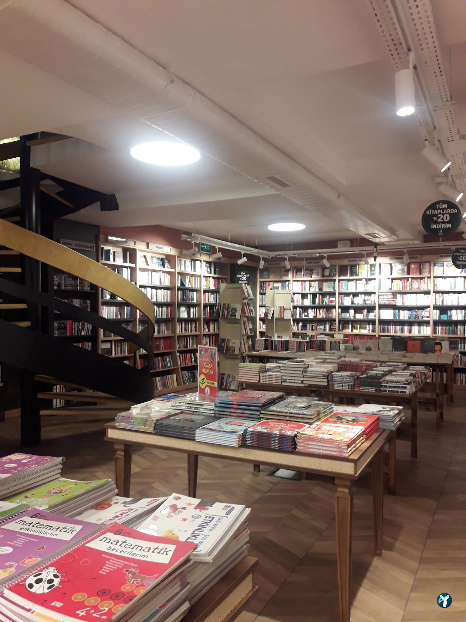 Sedir Kitap & Kahve