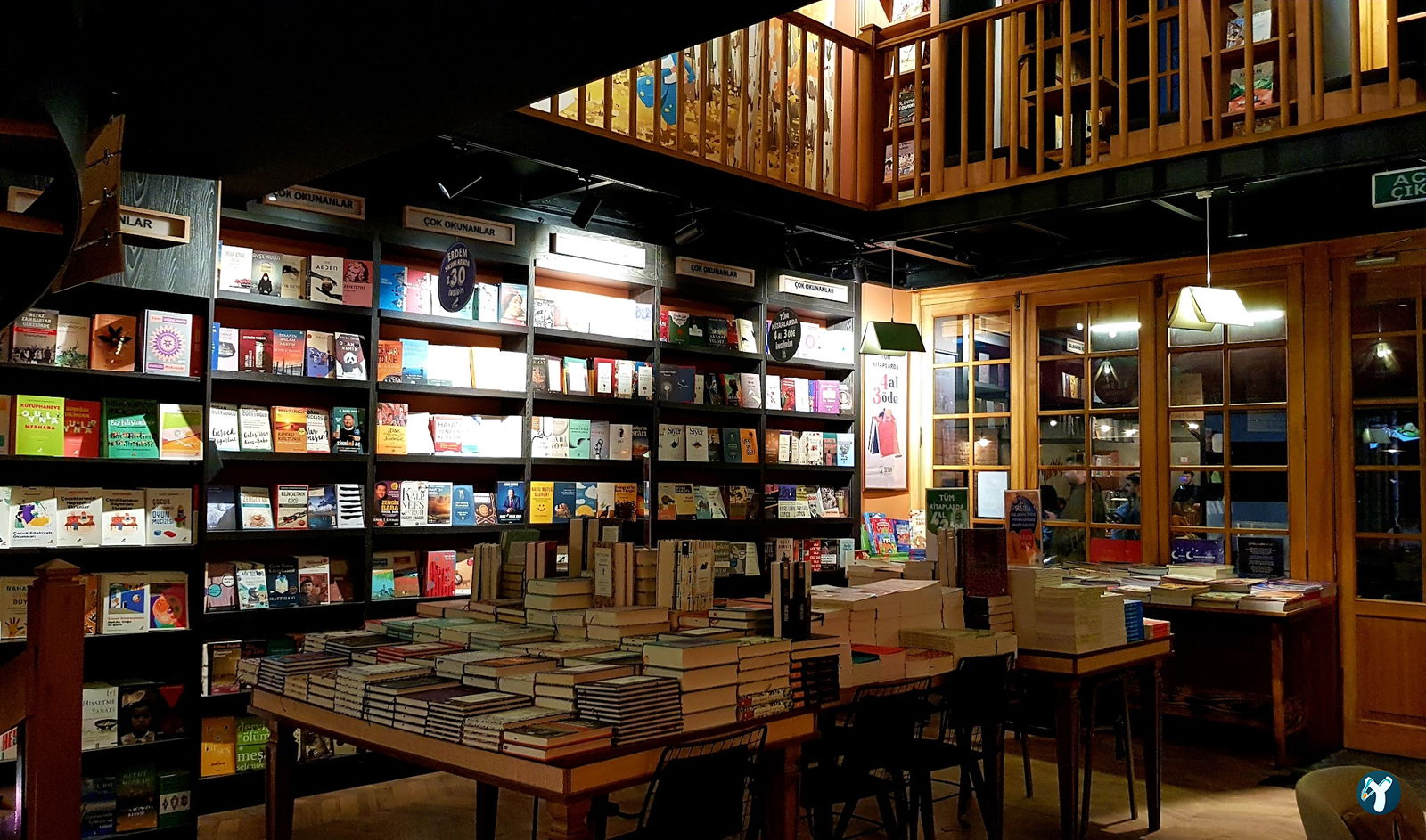 Sedir Kitap & Kahve