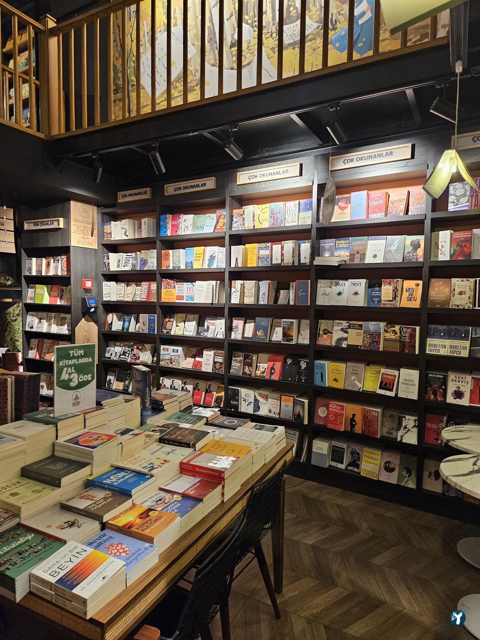 Sedir Kitap & Kahve