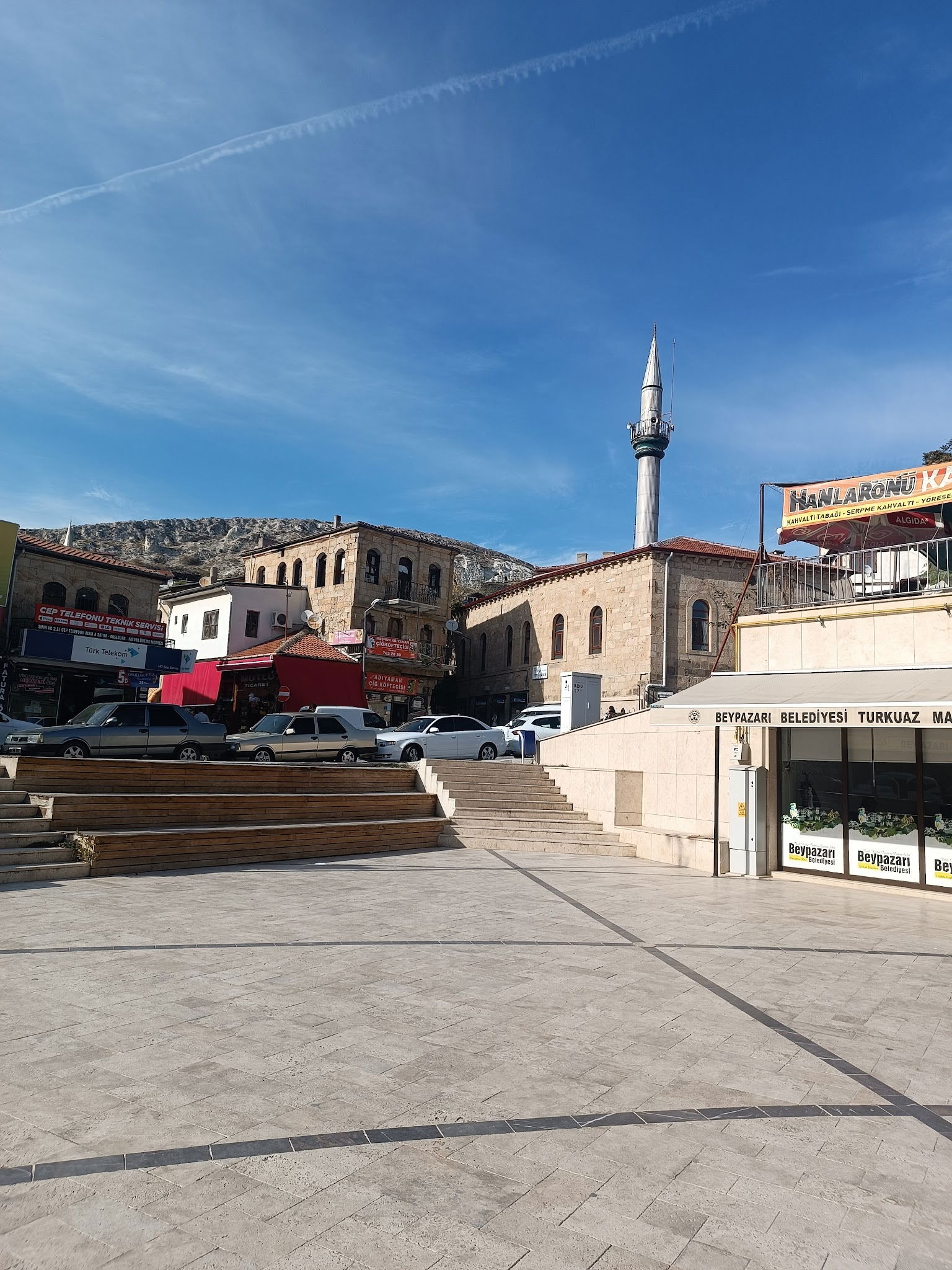 Tarihi Hanlarönü Çorba & Kahvaltı Ev Yemekleri