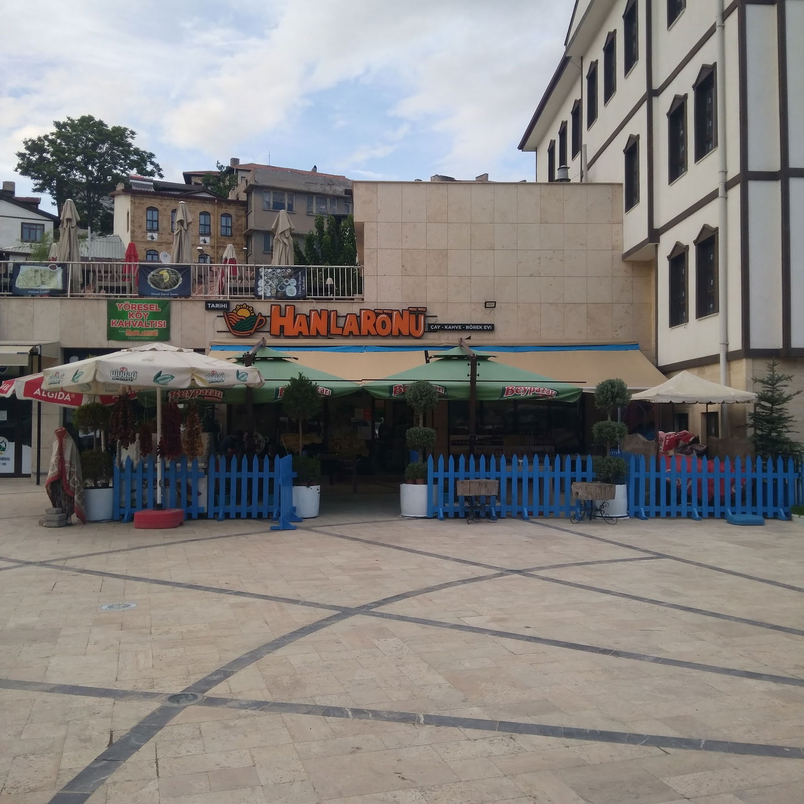 Tarihi Hanlarönü Çorba & Kahvaltı Ev Yemekleri